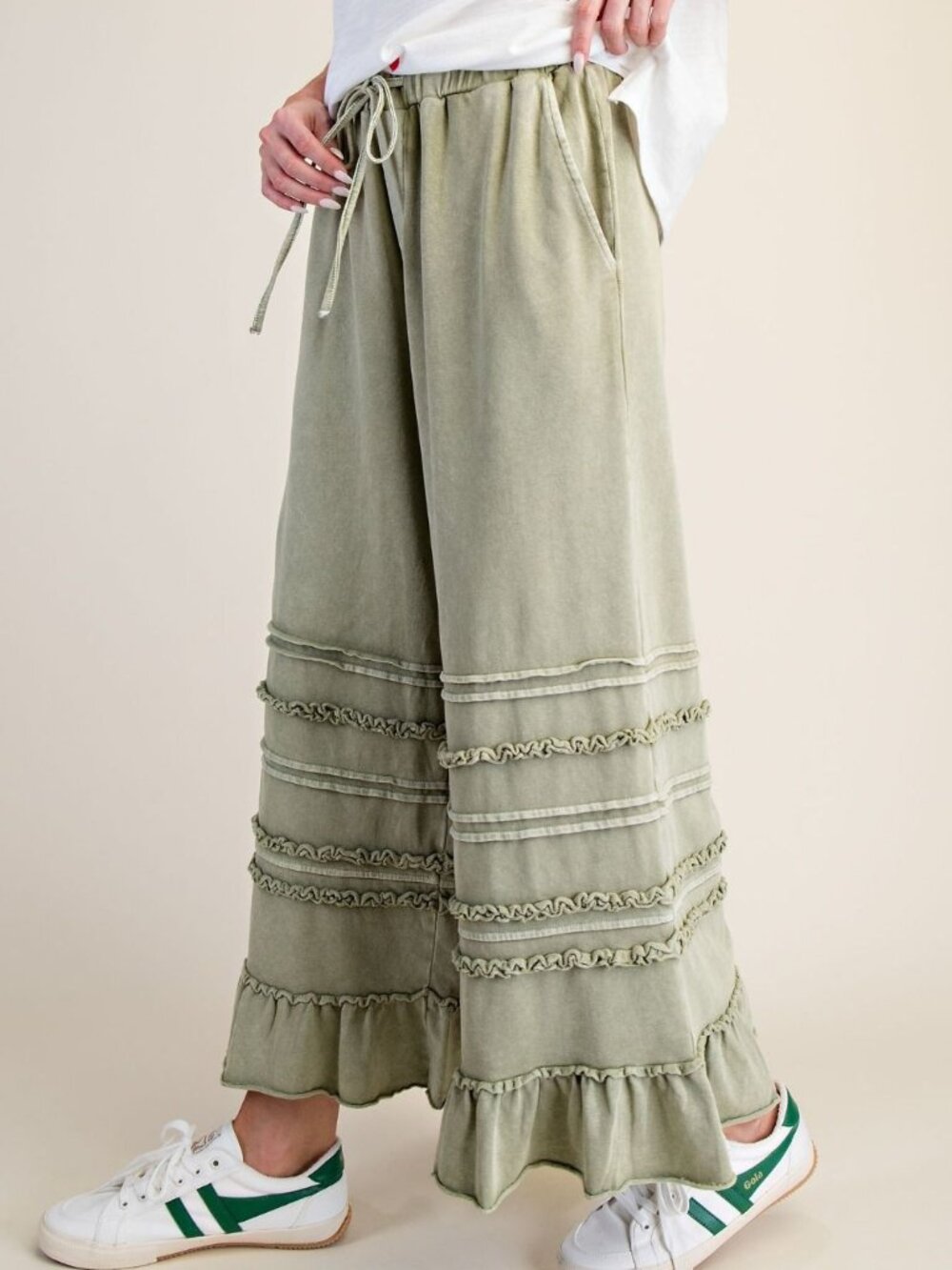 EASEL RUFFLED SAGE COTTON PANTS